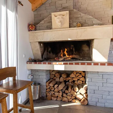 Gorgeous In Metković