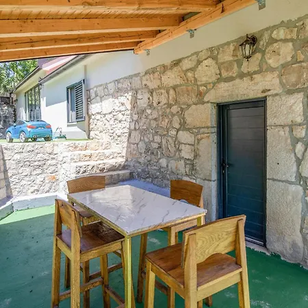 Gorgeous In 펜션 Metković