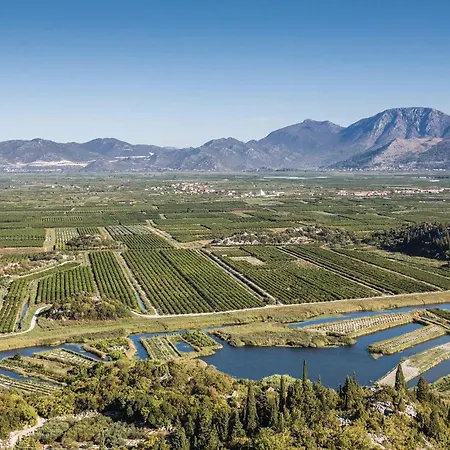 Gorgeous In Metković