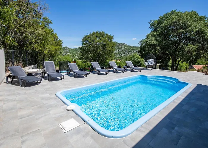 Gorgeous In Metković